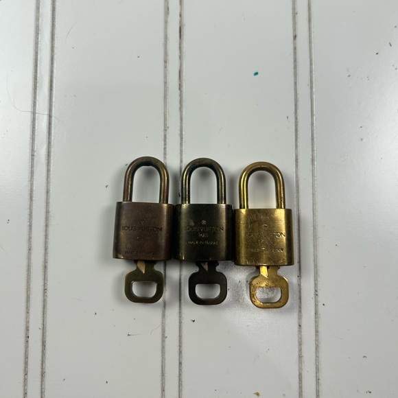 Louis Vuitton Gold Brown Brass Padlock Set Bundle of 3 - Picture 3 of 5